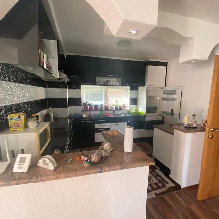 Villa 1